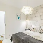 Lovely & بودابست