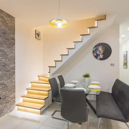 Lovely & 布达佩斯