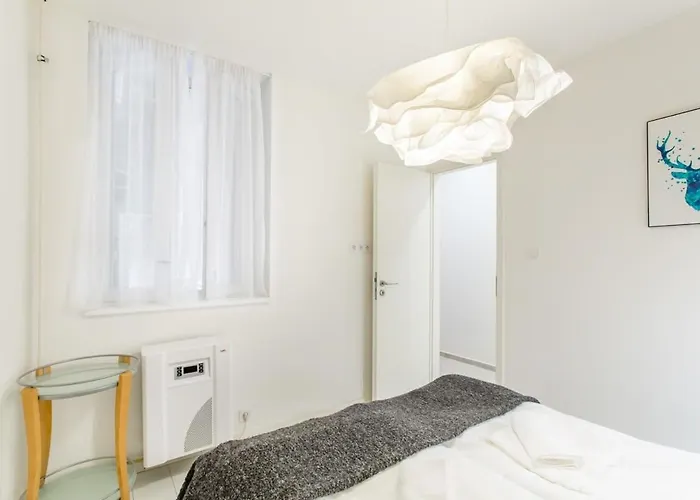 Lovely & Apartman